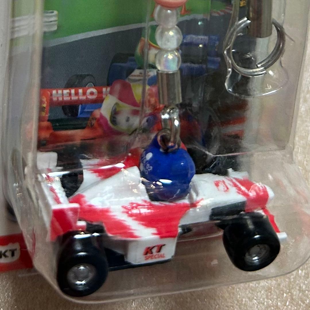 ハローキティ　サーキットバージョン　ストラップ2タイプ　2輪　4輪　バイク　F1