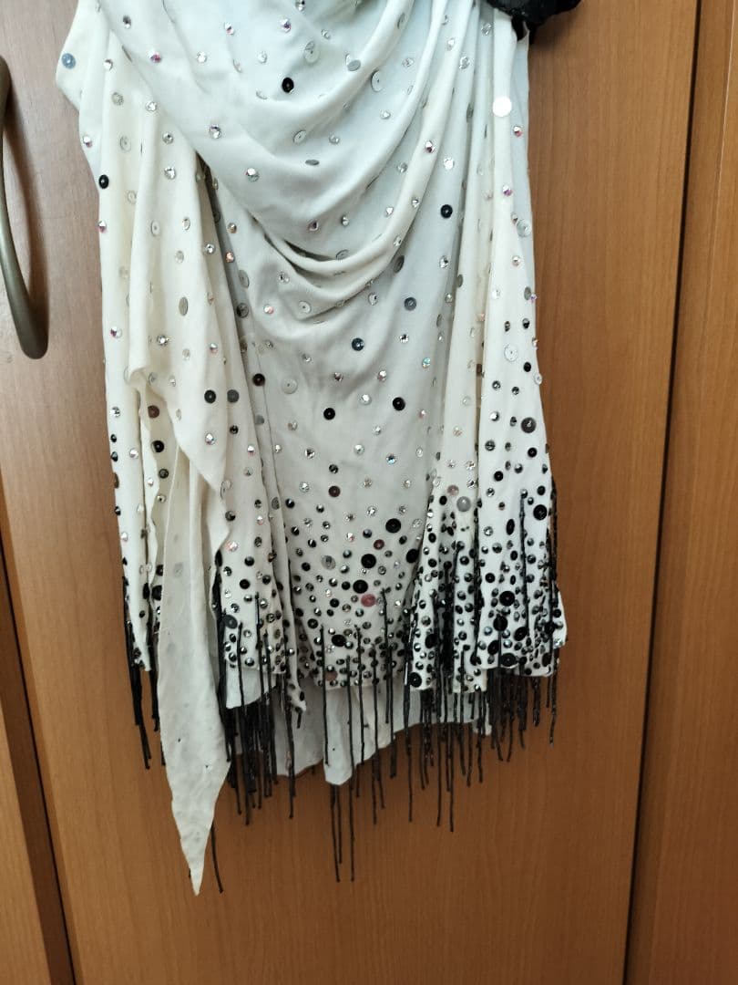 社交ダンス ドレス 黒白 スパンコール