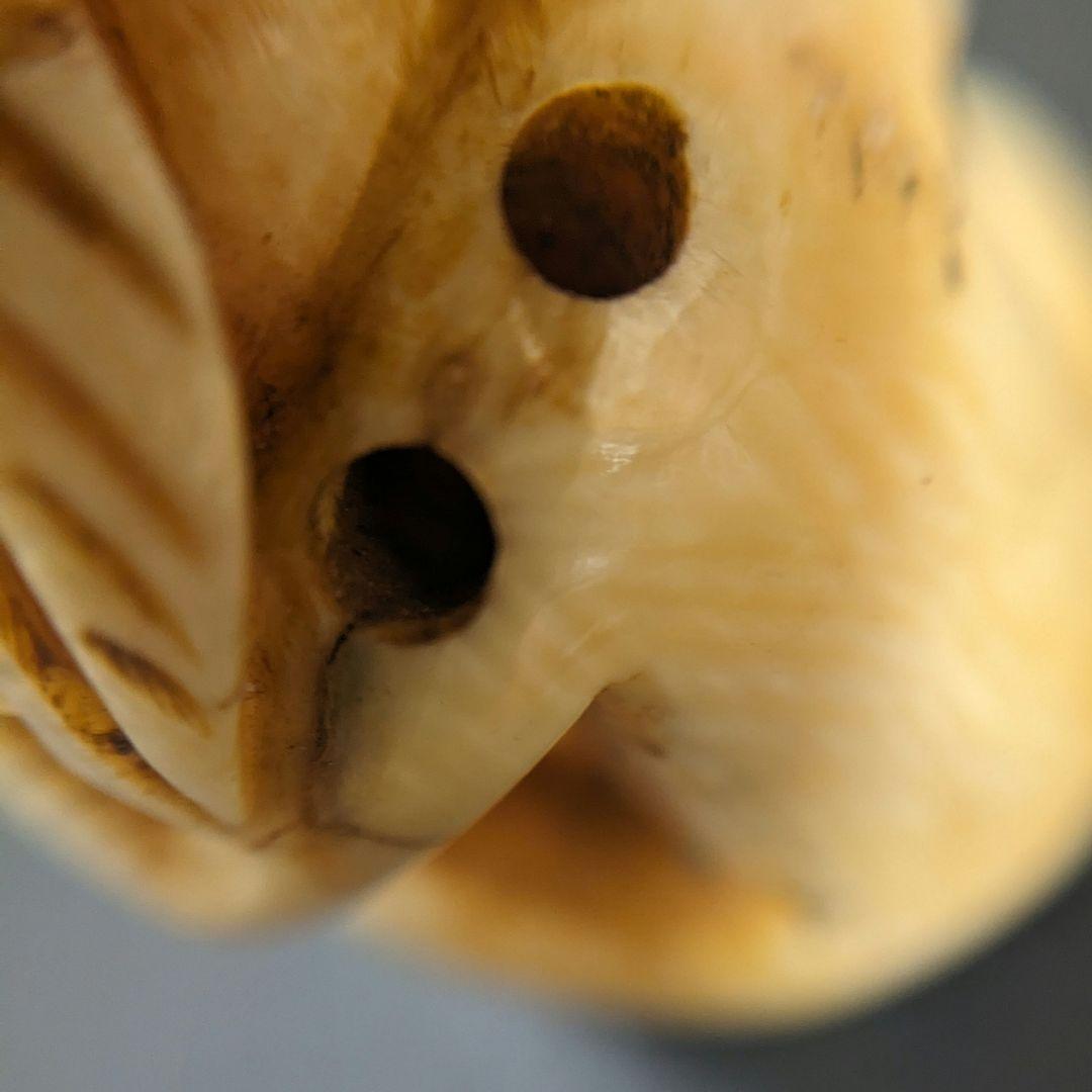 『酔猿』根付　置物　アンティーク　天然素材　彫刻 細密細工　骨董コレクション