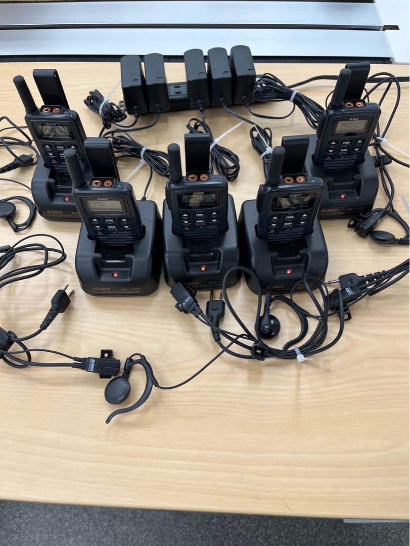 【kaminariojisan1969  】トランシーバー5台セット