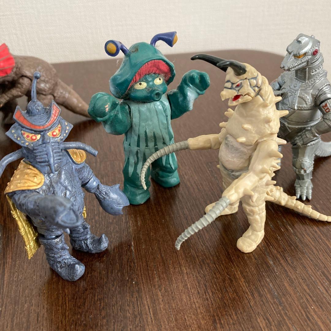 ウルトラマンシリーズ 怪獣フィギュア 13体セット