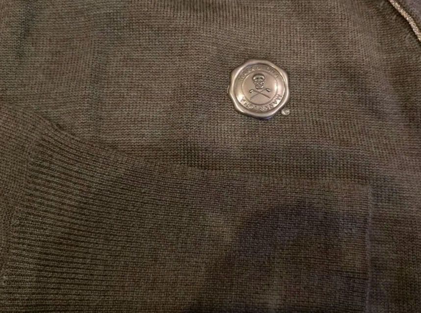 MARK & LONA ダークグレー タートルネックニット