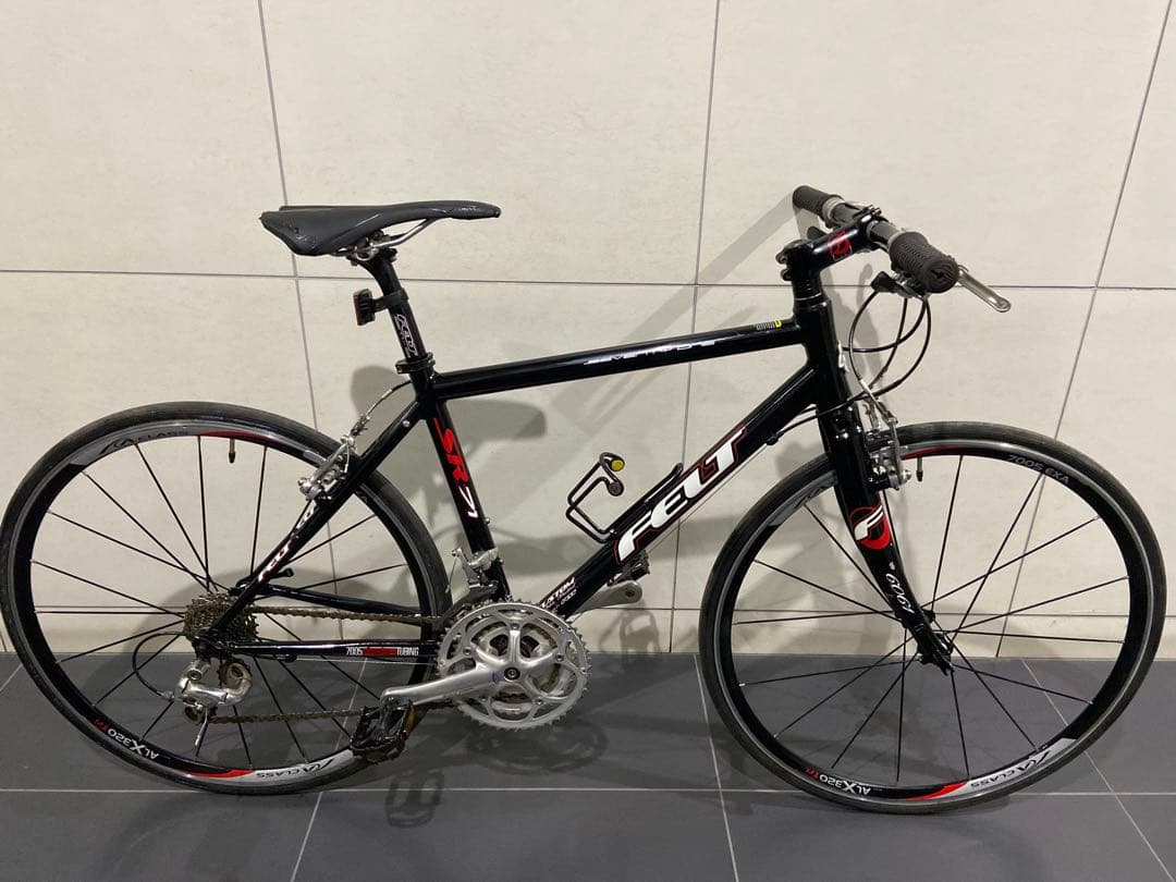 美品　FELT SR71 フェルト　クロスバイクseventy one スポーツ