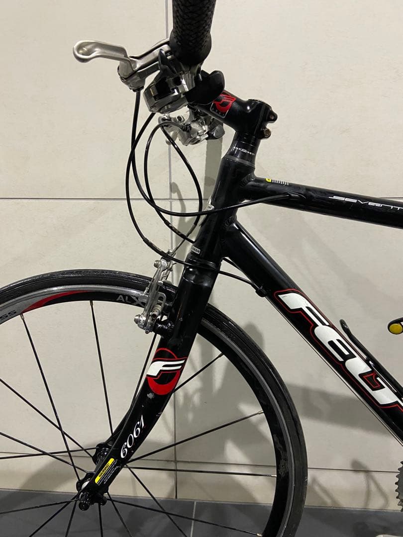 美品　FELT SR71 フェルト　クロスバイクseventy one スポーツ