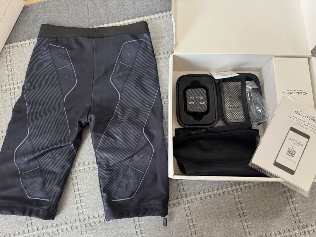 大幅値下げ　シックスパッド　パワースーツ　ヒップ&レッグ　レディースS