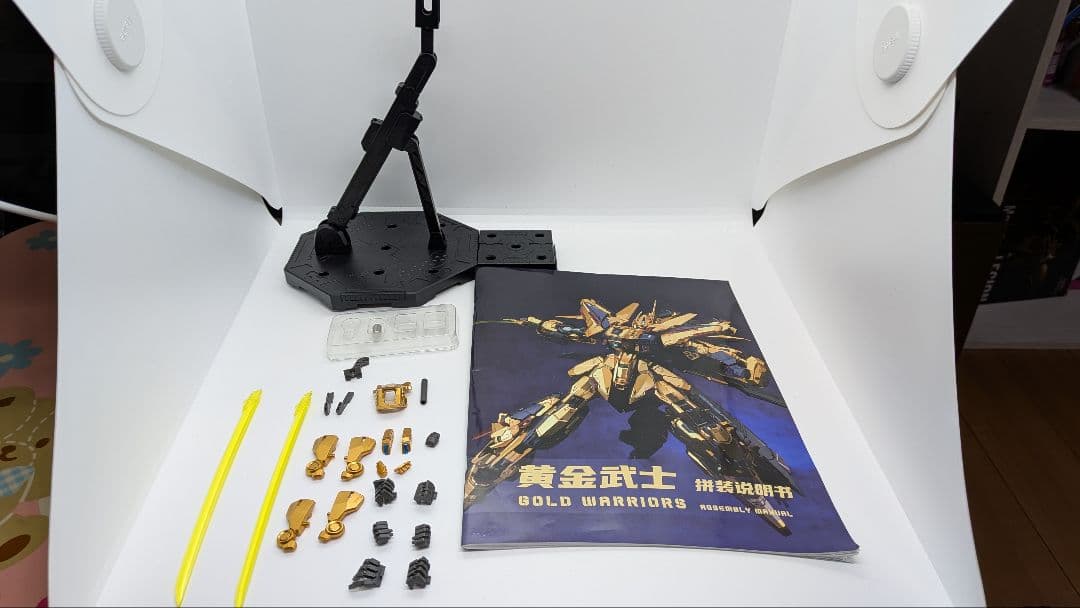 海外製　黄金武士完成品