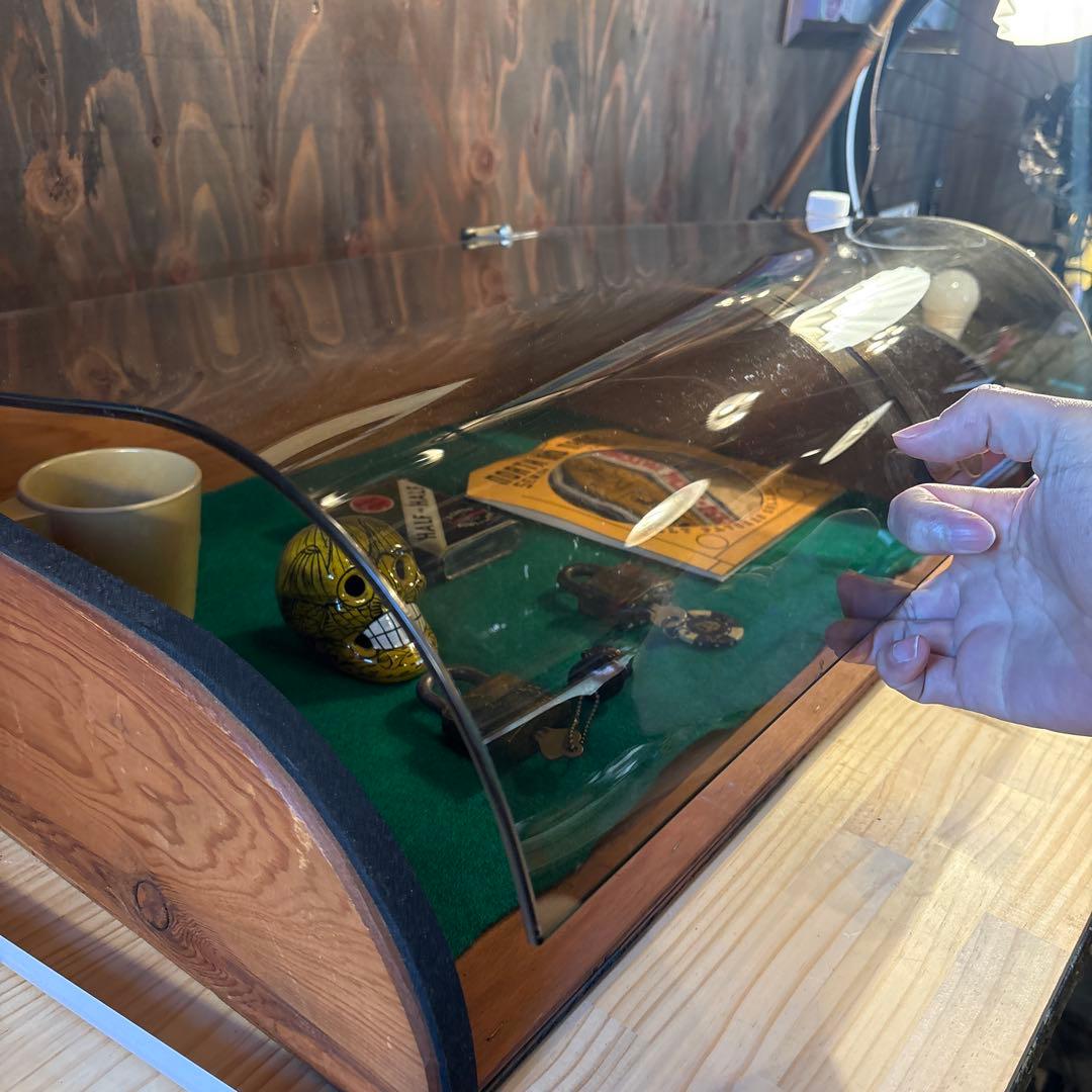 アンティーク　ショーケース　コレクション　ケース　ディスプレイ