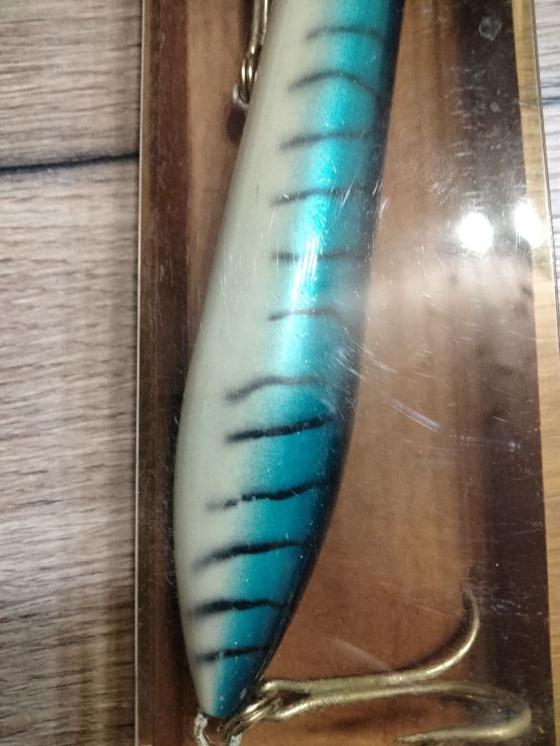 デッドストック　ヨーヅリ　サーフェスクルーザー200