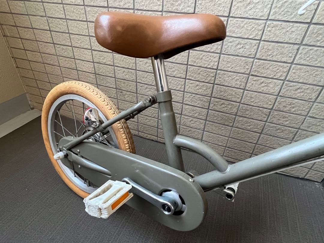 little tokyobike 限定カラー（カーキ） カゴ・補助輪付き