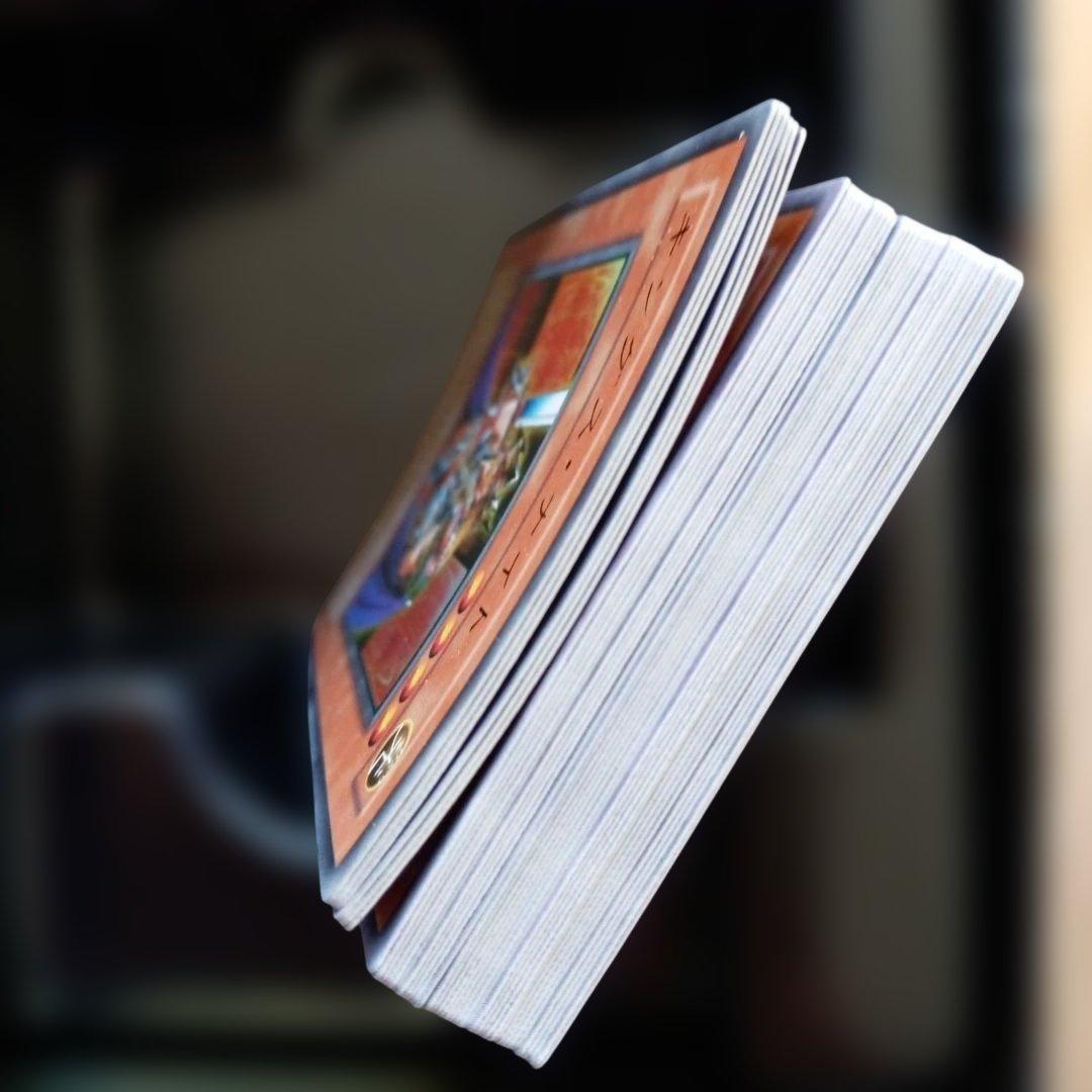 遊戯王　コレクターズティン缶2003