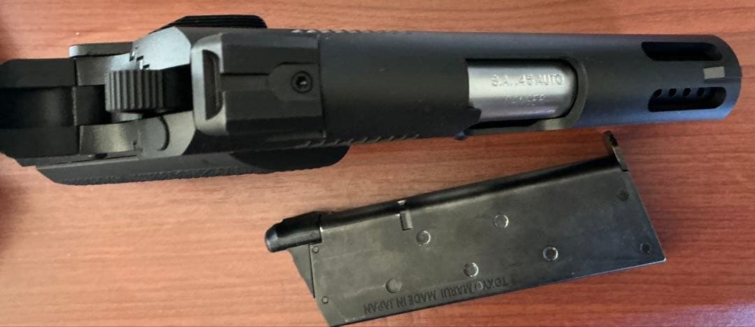 東京マルイ V10 ULTRACOMPACT ブラック ガスガン