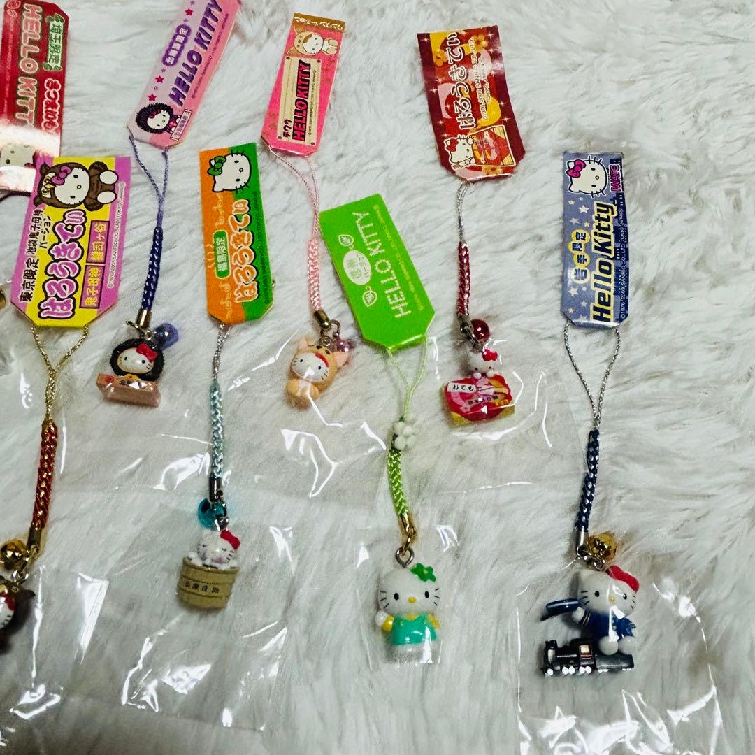 ハローキティ　まとめ売り　ストラップ　ご当地　新品