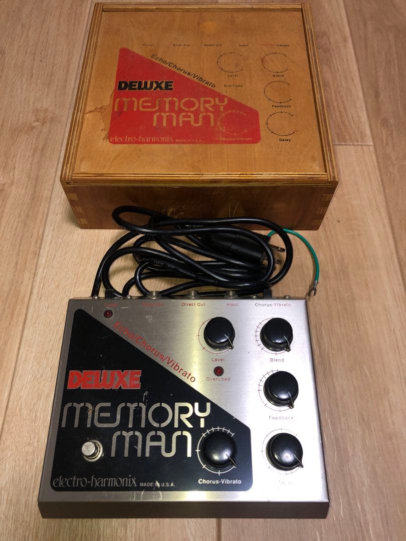 Electro-Harmonix｜Deluxe Memory Man 木箱付