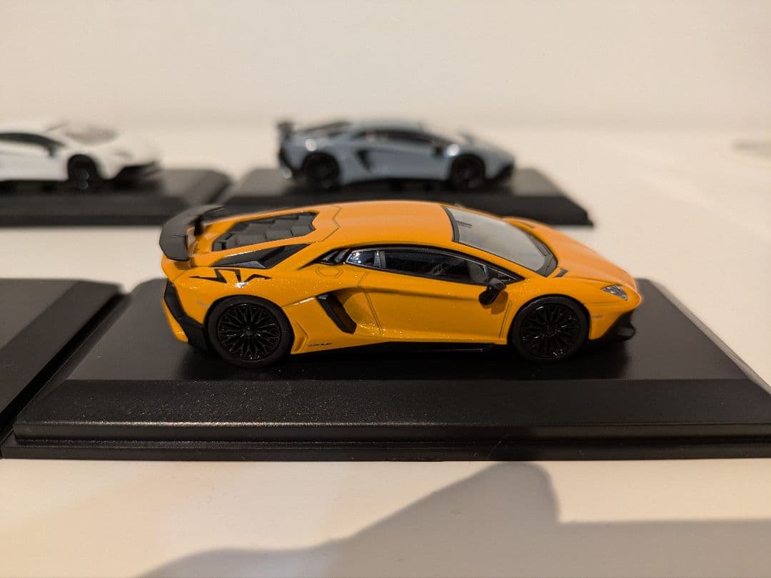 京商 1/64 ランボルギーニ アヴェンタドール SV 4台セット