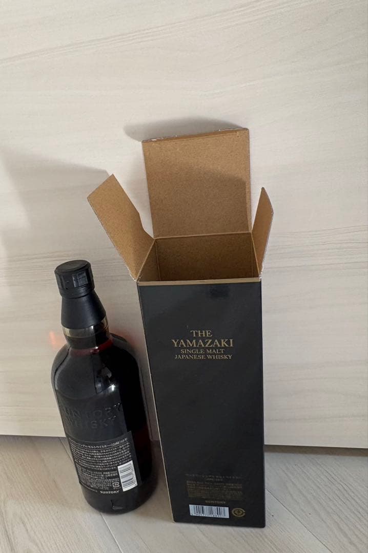 山崎18年　新品　箱付き