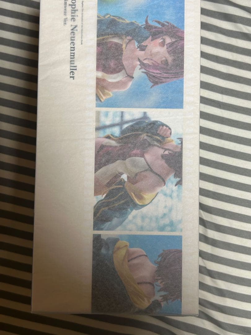 ソフィー・ノイエンミュラー 競泳水着ver.