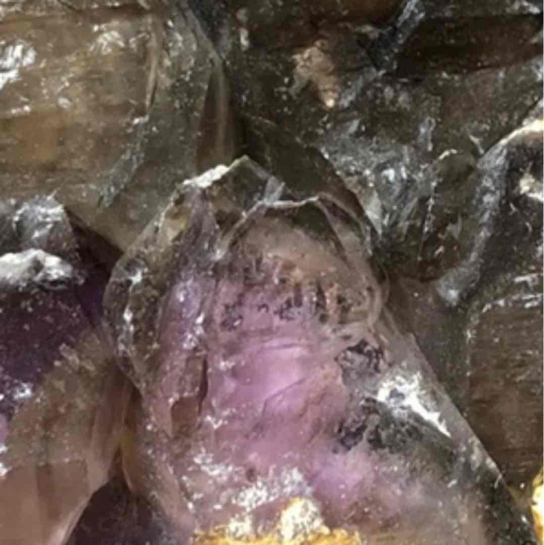 アメシストエレスチャル 2kg原石