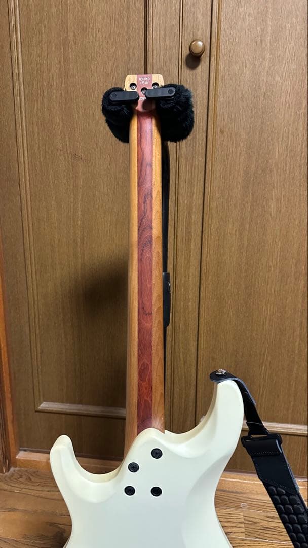 ibanez ichi10 (ichika nito シグネチャーストラップ付)