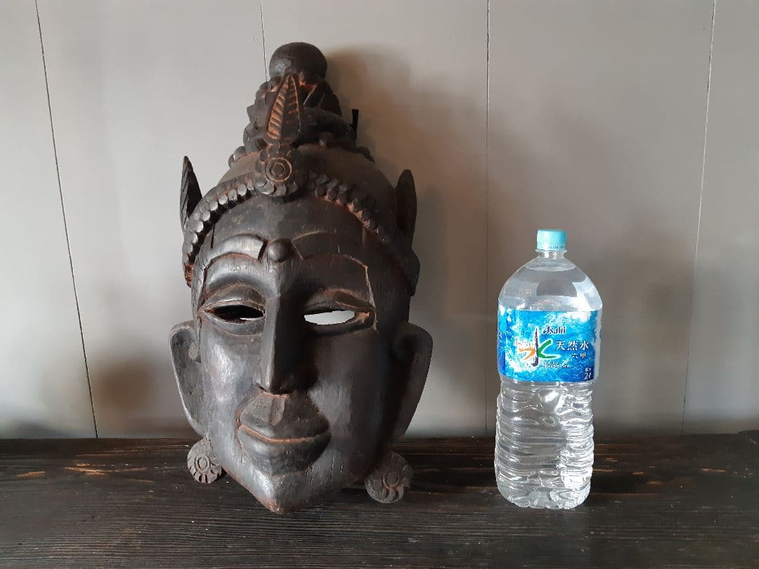アフリカ　コンゴ　木彫り　仮面