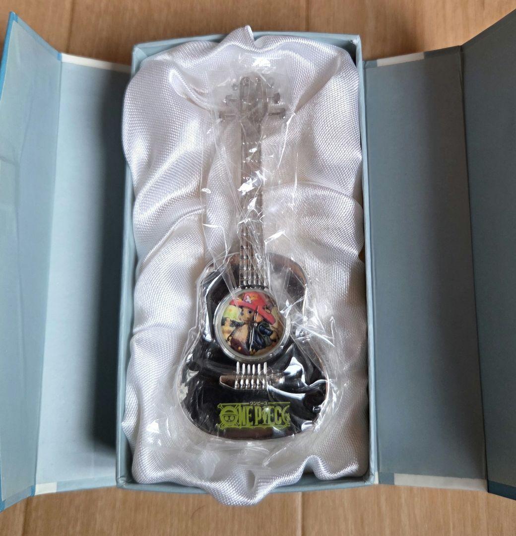 ワンピース チョッパー　ギター型時計