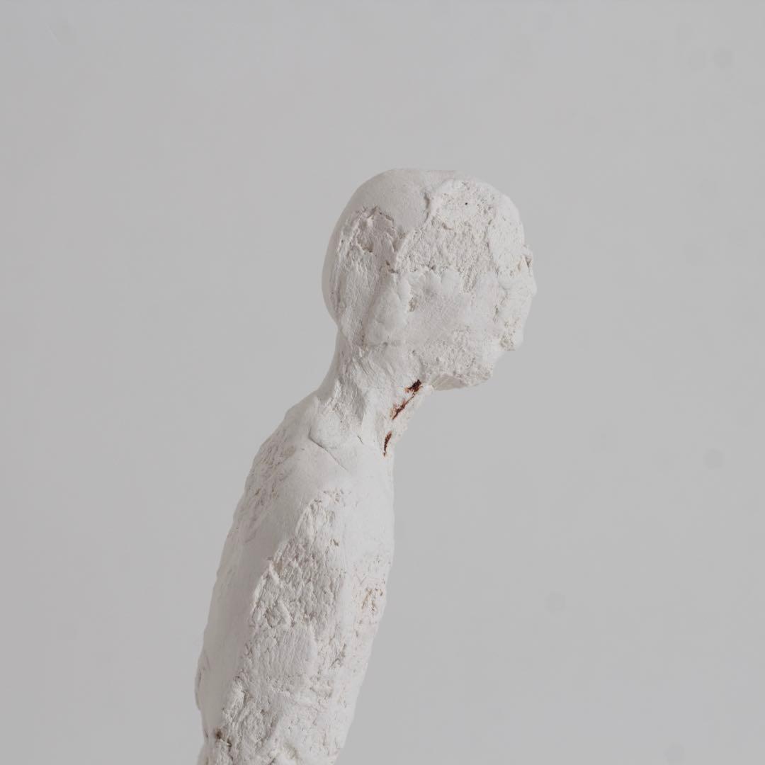 石塑粘土 人物像 プロトタイプ 現代美術 sculpture