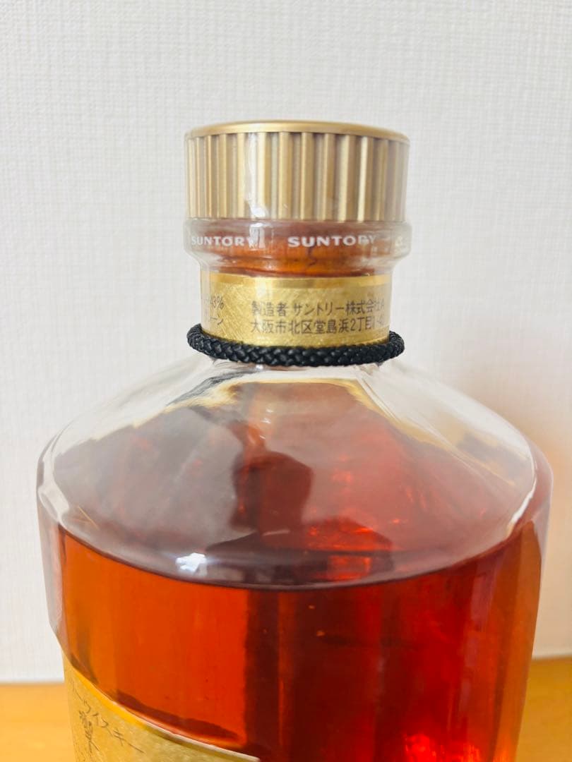 響 旧 裏ゴールドラベル 金キャップ 43％ 700mL