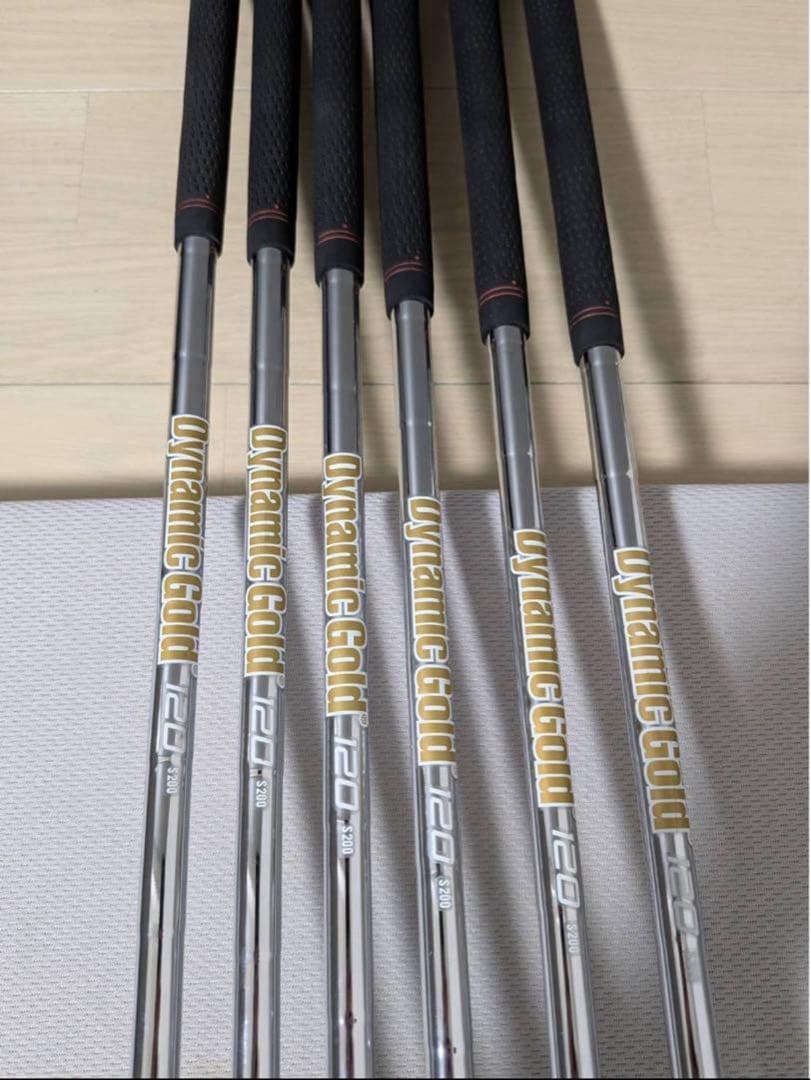 オノフ KURO アイアンセット 5-P,50°(2024年モデル)