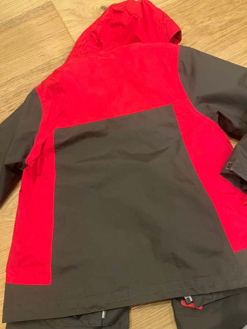 Patagonia パタゴニア スキーウェア 赤と茶色