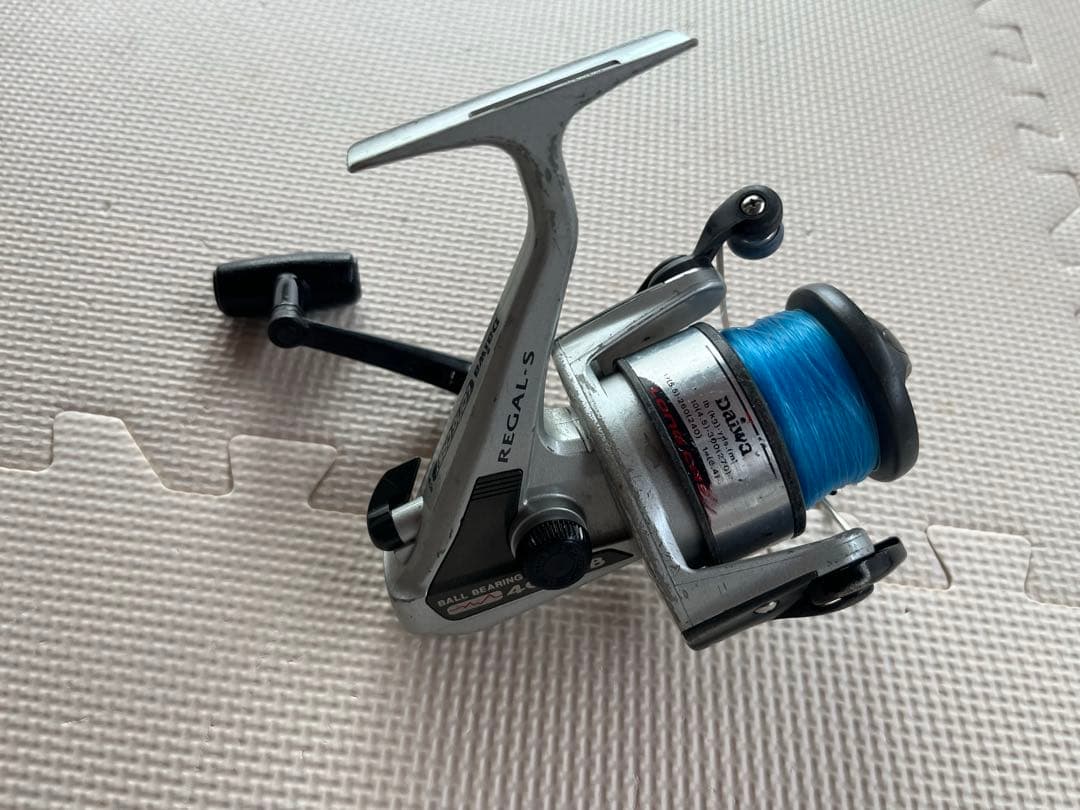 ダイワスピニングリール4000×2機 2500まとめ売り