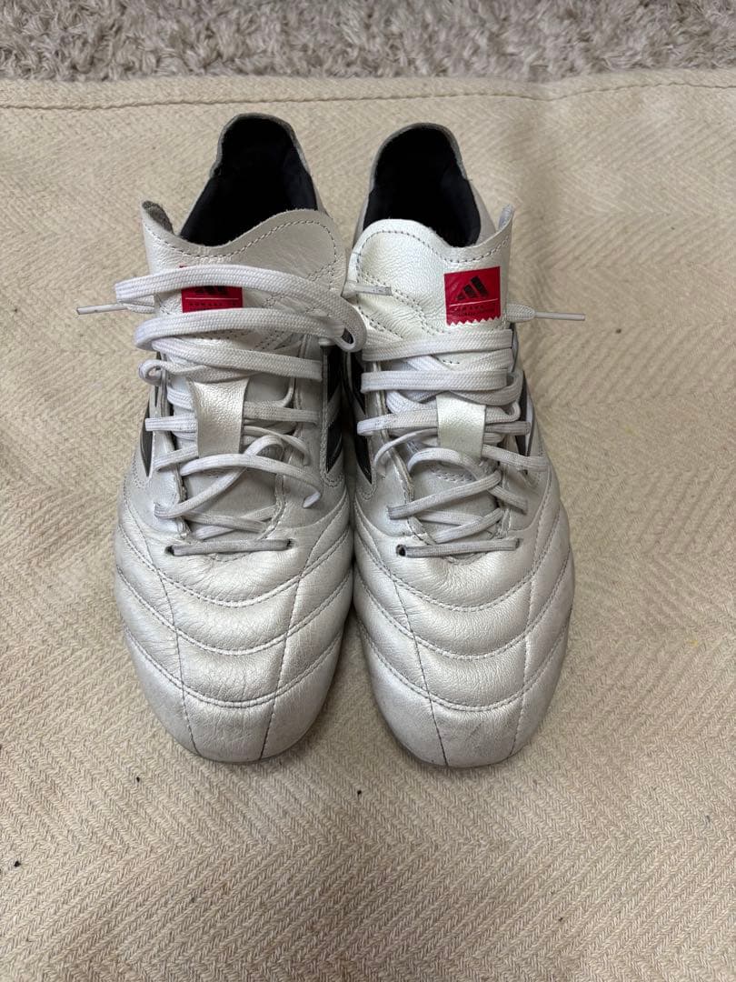 adidas コパ　ホワイト FG