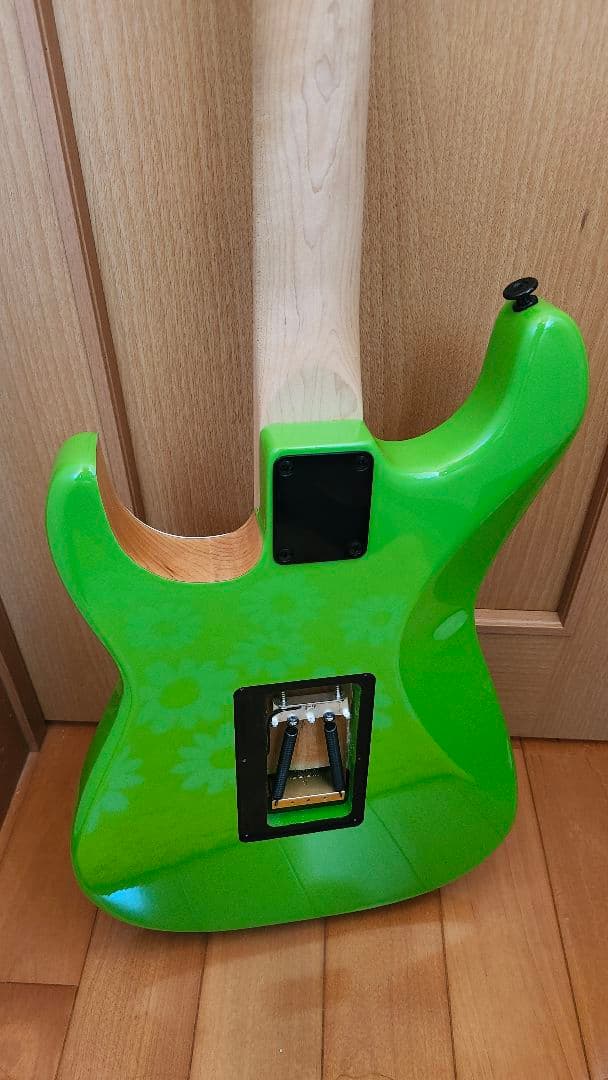 Charvel pro mod steve vai Green Meanie風