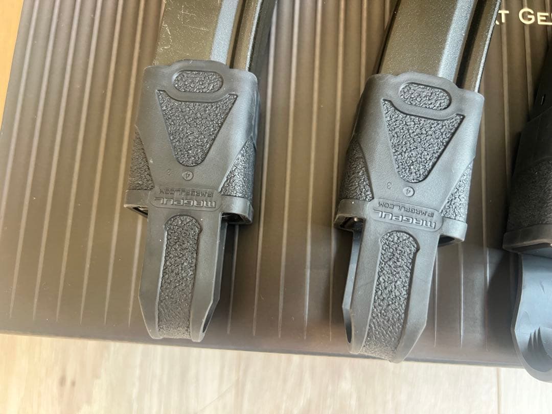 ぺこぺこさん専用　　東京マルイ MP5 SD6 次世代電動ガン　付属品多数