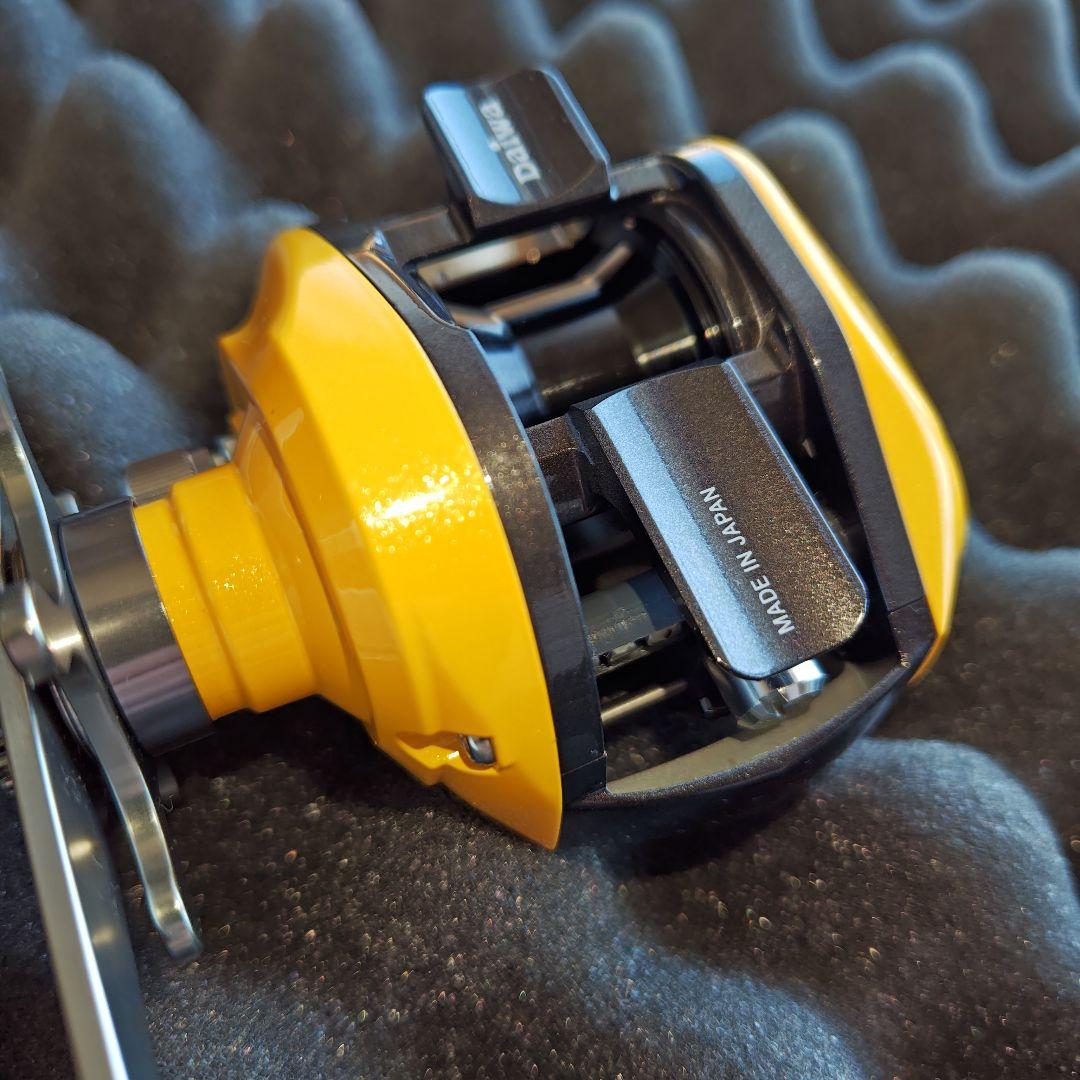 ダイワ リベルトピクシー L レフトハンドル イエローパール 04限定 使用品