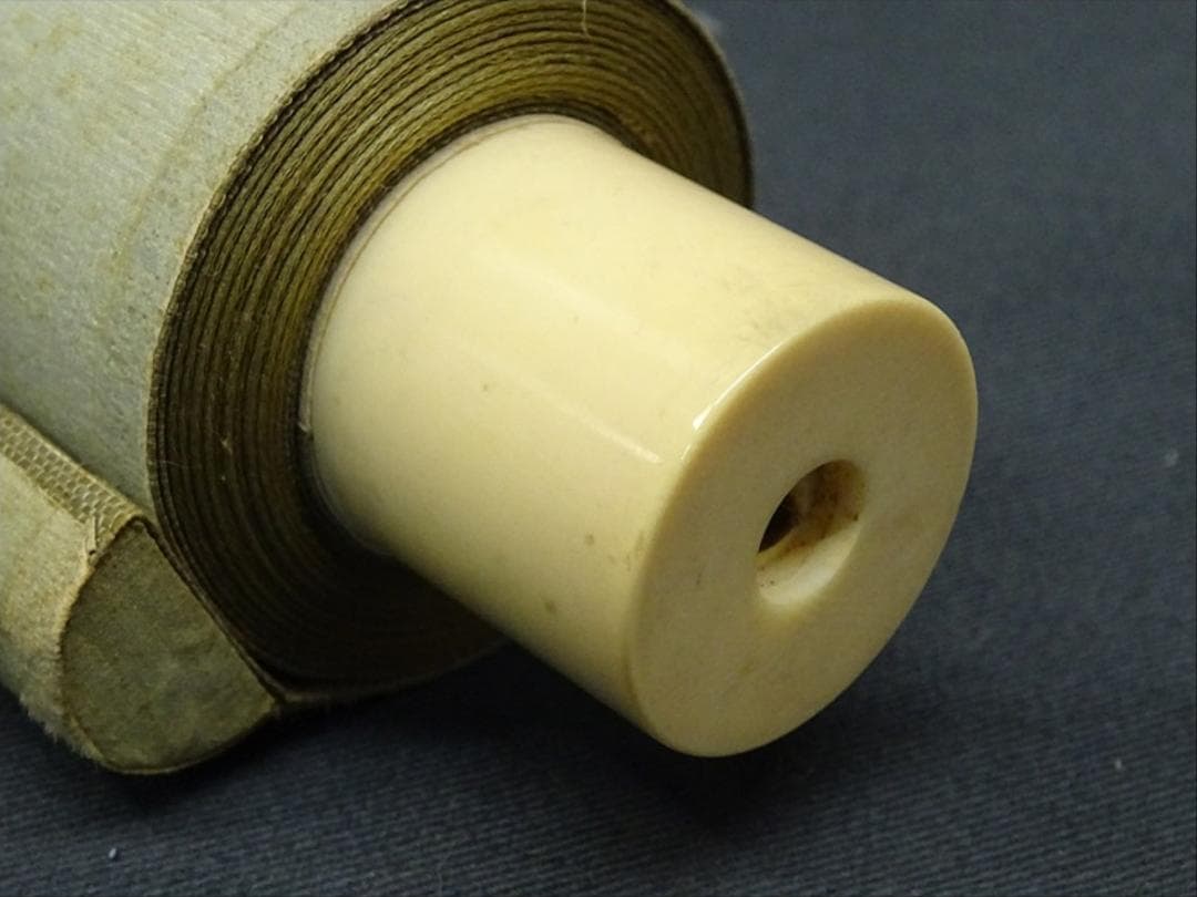 【真作】掛軸 南静山『立雛図』立ち雛 絹本 肉筆 共箱付 掛け軸 a110510