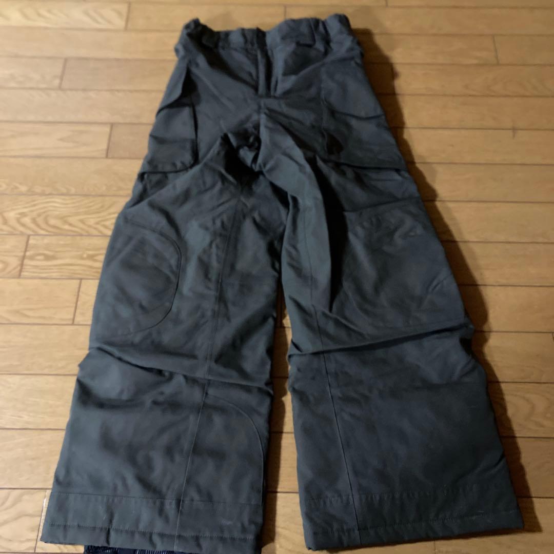 patagonia 子ども用スキーウェア オリーブグリーン　サイズM（10）