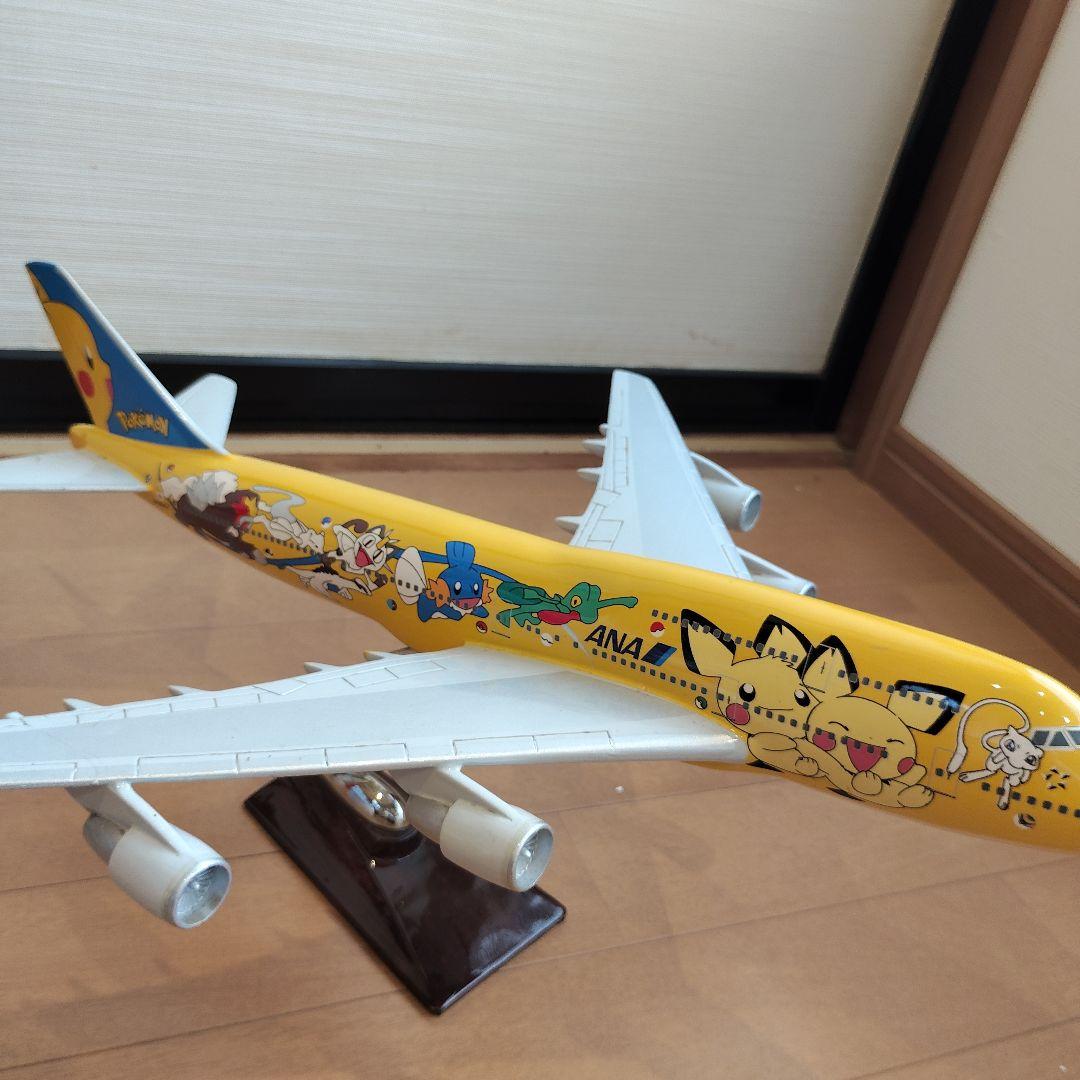 飛行機模型 ANA ポケモンジェットモデル