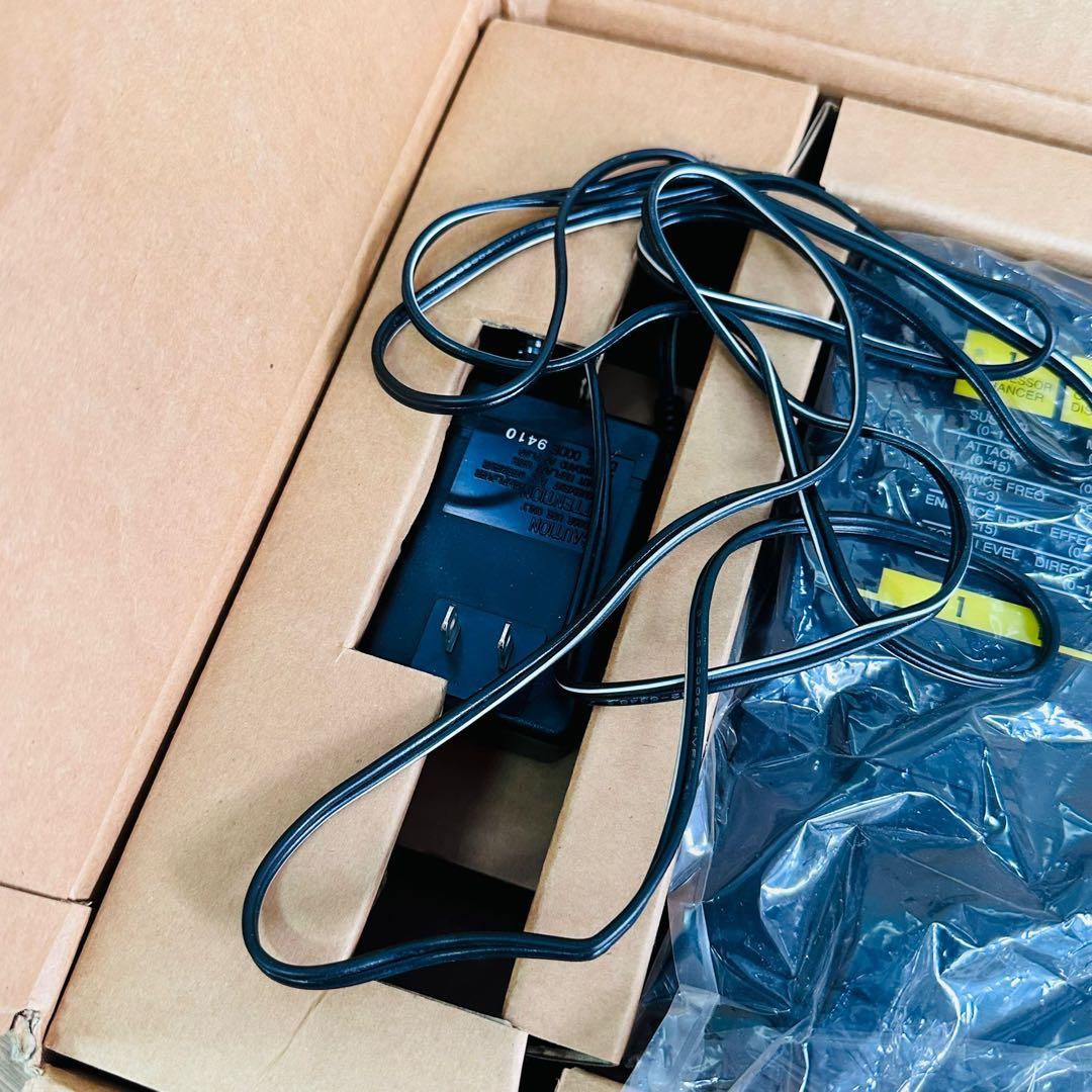 BOSS ME-8B ベースエフェクター 未使用品