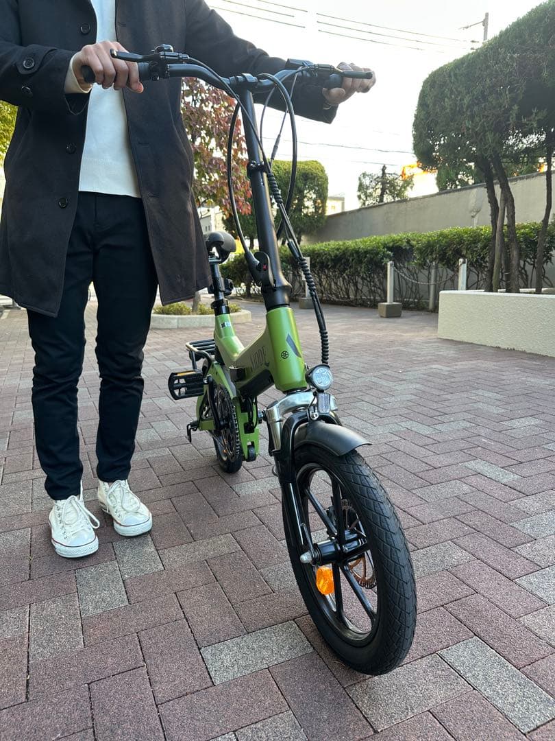 【チュオン】折りたたみ電動アシスト自転車 （匿名配送）