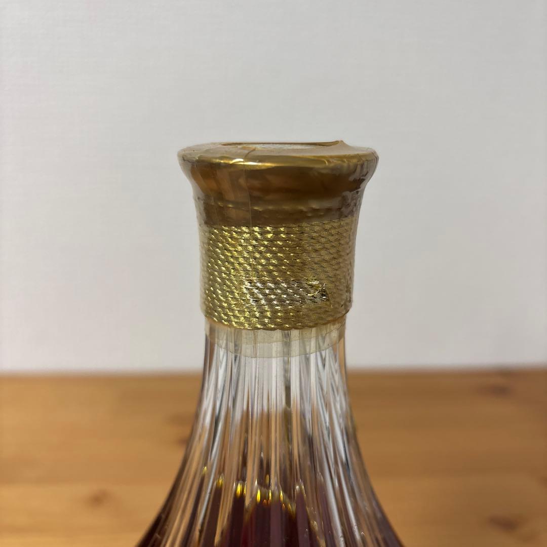 カミュ トラディション バカラ クリスタル　700ml 40% 未開封