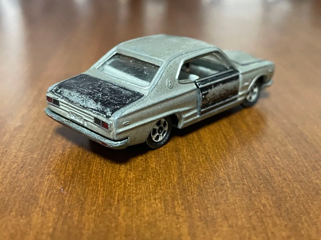 トミカ 日本製 1Aホイール スカイライン HT 2000 GT ハコスカ