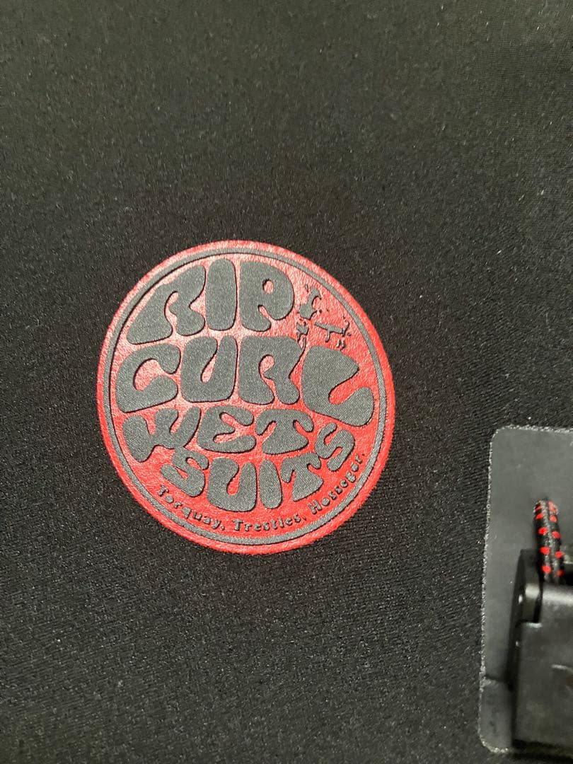 ⭐︎新品・未使用⭐︎RipCurl セミドライ5mm×3mm Sサイズ