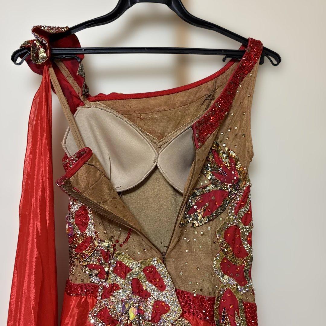 チャコット社交ダンスドレス 赤 サテン ビーズ装飾