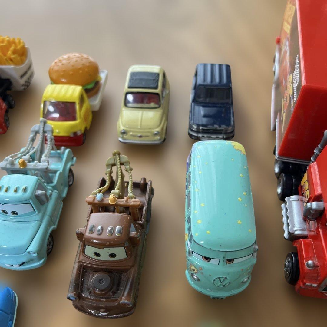 トミカ　カーズ　ミッキーマウス等　セット売り