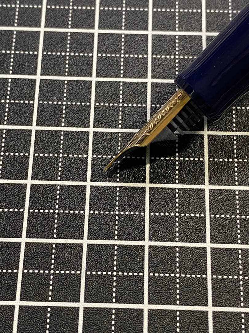 PILOT CUSTOM74 Dark-Blue 網目　万年筆　字幅F