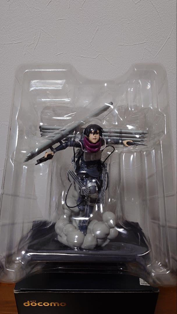 docomo　進撃の巨人　ミカサ　フィギュア