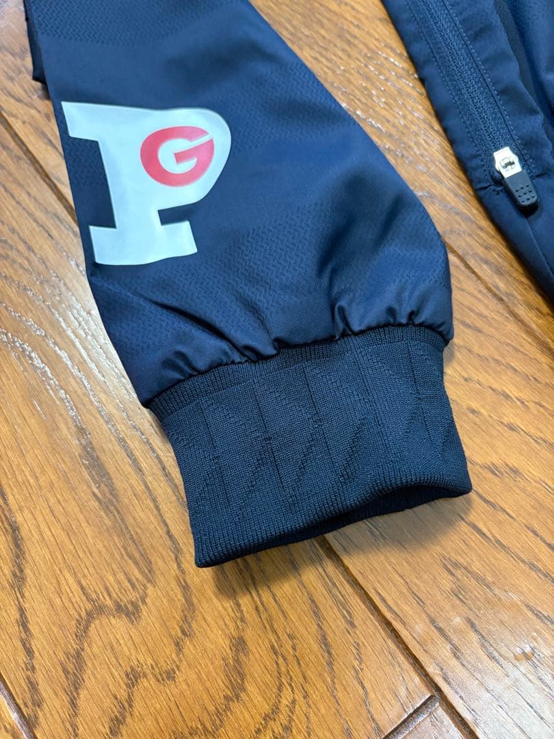 新品！タグ付！PEARLYGATES ツインスニード　ジャケットネイビーサイズ4