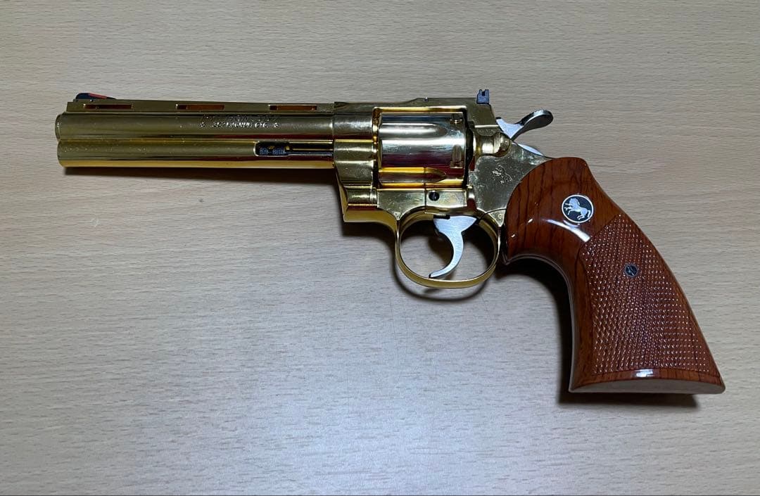 コクサイ ニュー　コルト　パイソン 24kメッキ　6インチ