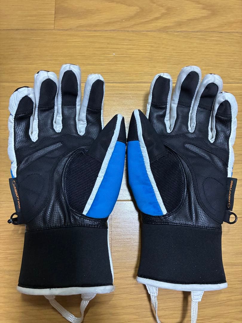 値下げ! ゴールドウィン GOLDWINスキーウェア上下Sサイズ クリーニング済