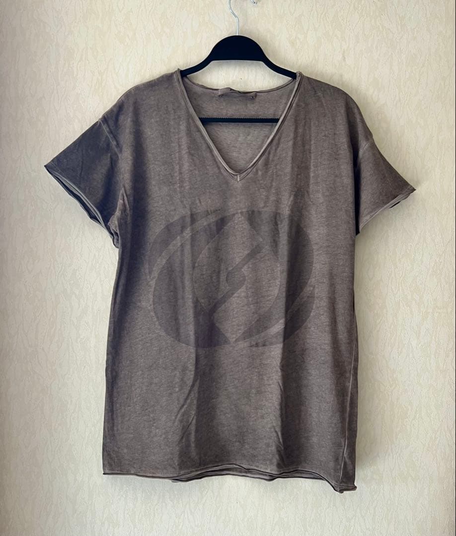 サルセーション VネックTシャツ Mサイズ ブラウン