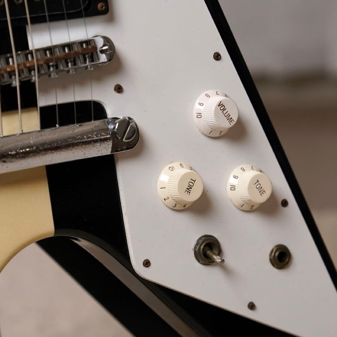 メーカー不明(Greco MSV850? )マイケルシェンカー フライングV